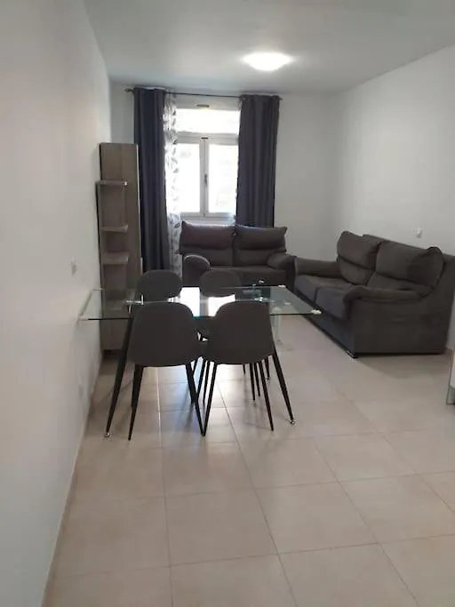 Nice Apartment With Ocean View In Centrum